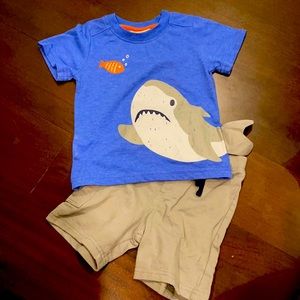 Minibamba 2 pc shark outfit 24 months